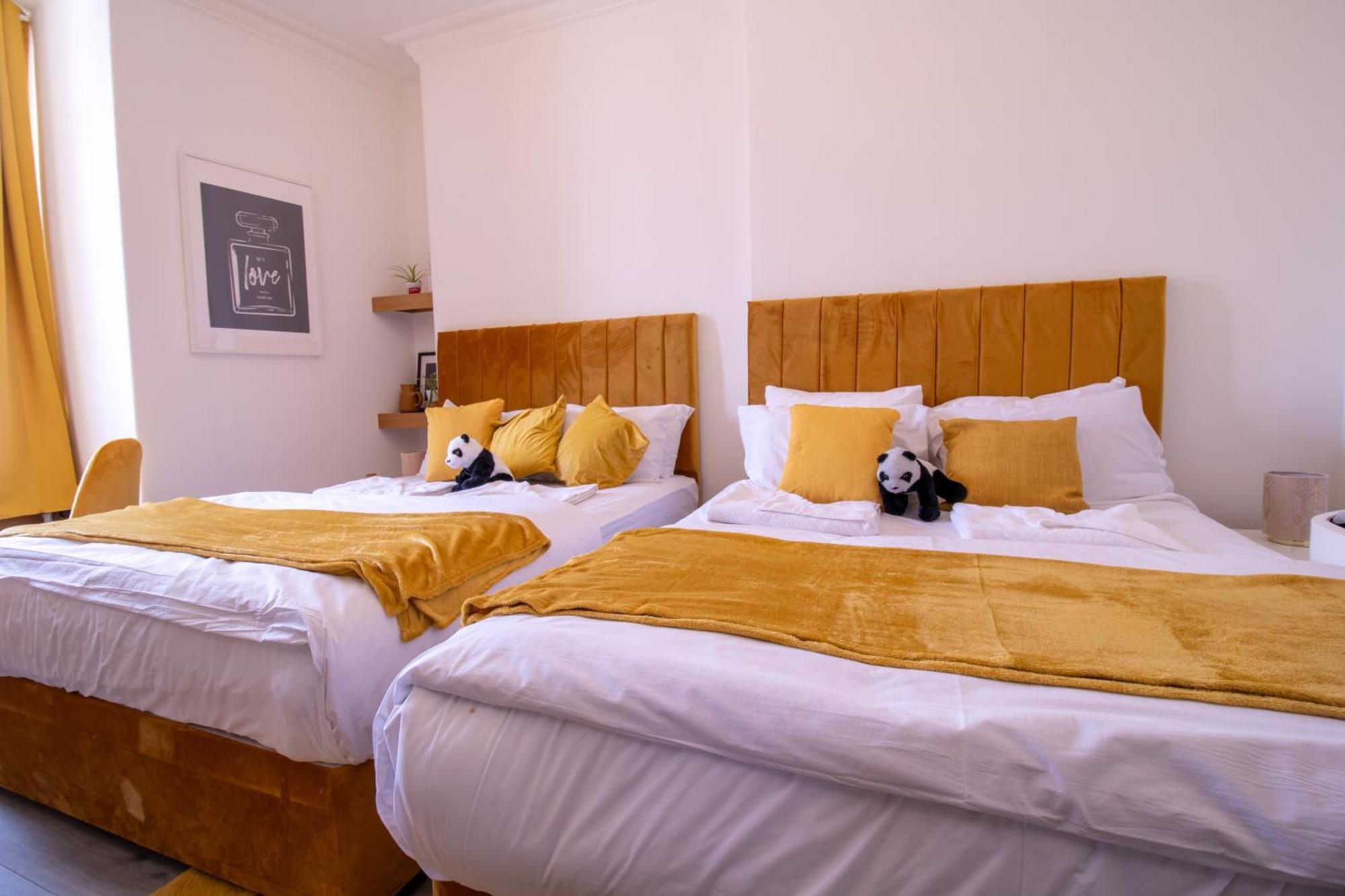 Spacious Studio Apartment On Oxford Street 9Gc Londen Buitenkant foto